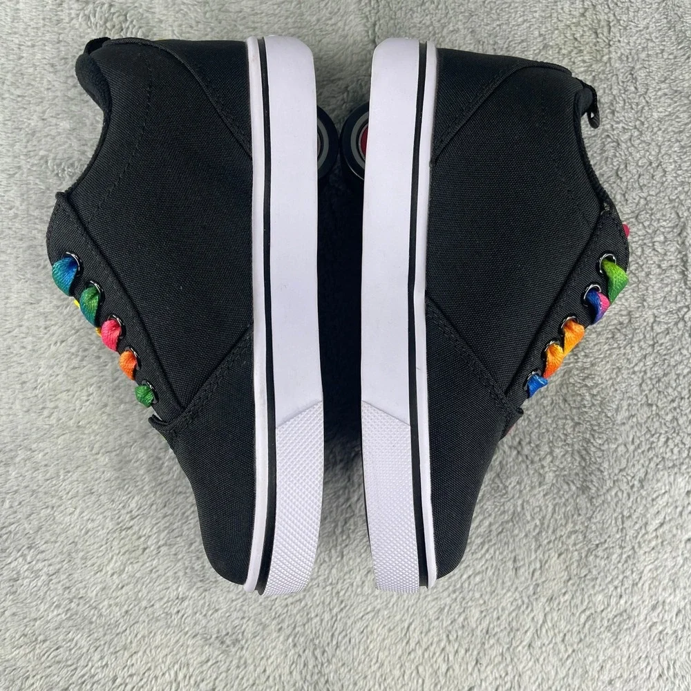 Heelys Skate Shoes Girls Size Yth 13c Solid Black Rainbow Logo Black Wheels